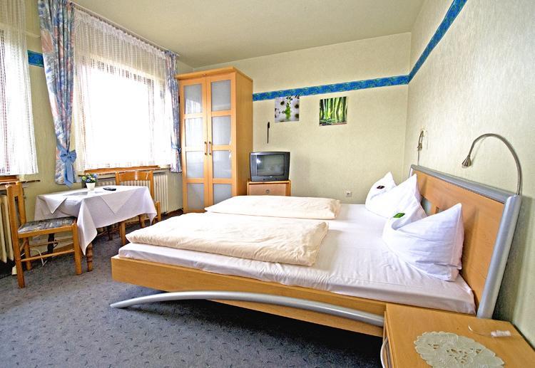 Pension "Dorfkrug" วินเทอร์แบร์ก ห้อง รูปภาพ