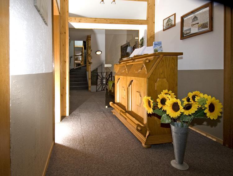 Pension "Dorfkrug" วินเทอร์แบร์ก ภายนอก รูปภาพ